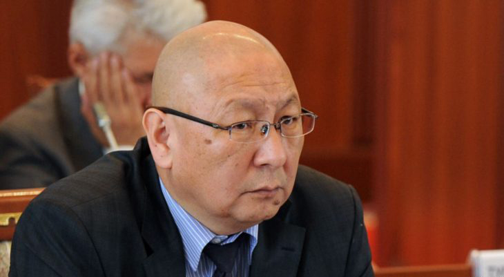 Эмилбек КАПТАГАЕВ: «Баш прокурор Атамбаевге кылмыш иш козгой албаса, анын ишине саясий баа берилет»
