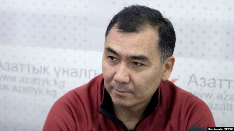 Равшан Жээнбеков: “Атамбаев менен саясатта чогуу болууга тандем түзгөнүм жок”
