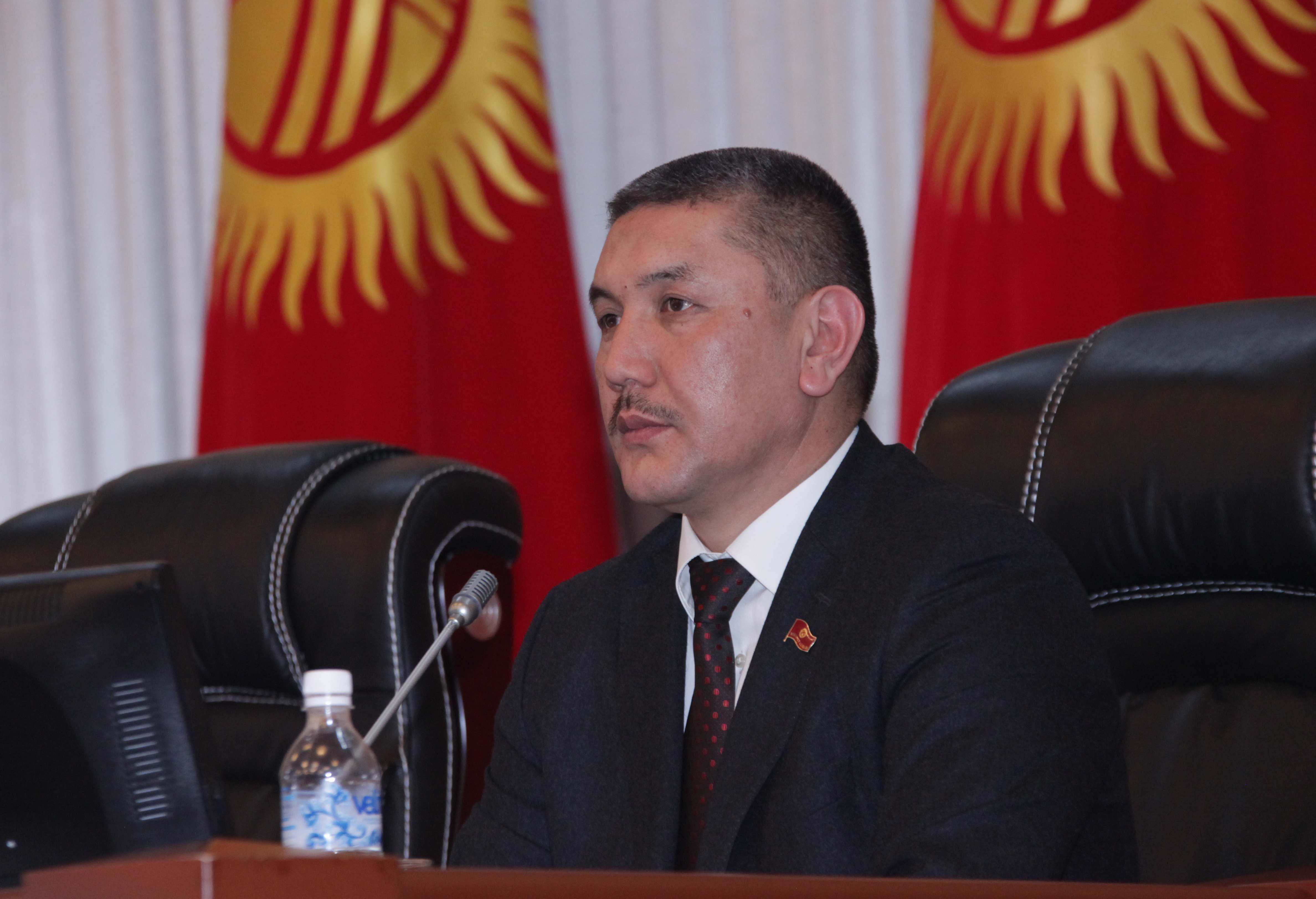 Төрөбай Зулпукаров Жогорку Кеңештин депутаты:” Куулук-шумдукту билбеген сапаты менен багынтты”