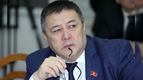 Атактуу менен чайлашуу! Улугбек Ормонов менен жолугушуңуз!