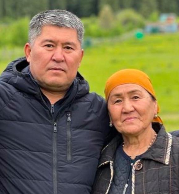 Мураталы Тагаев “Апам ченеми жок асыл жан”